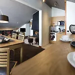 Résidence Montana Soleil By Village Montana 4* Val Thorens
