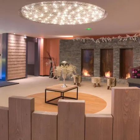 Résidence Montana Soleil By Village Montana 4* Val Thorens